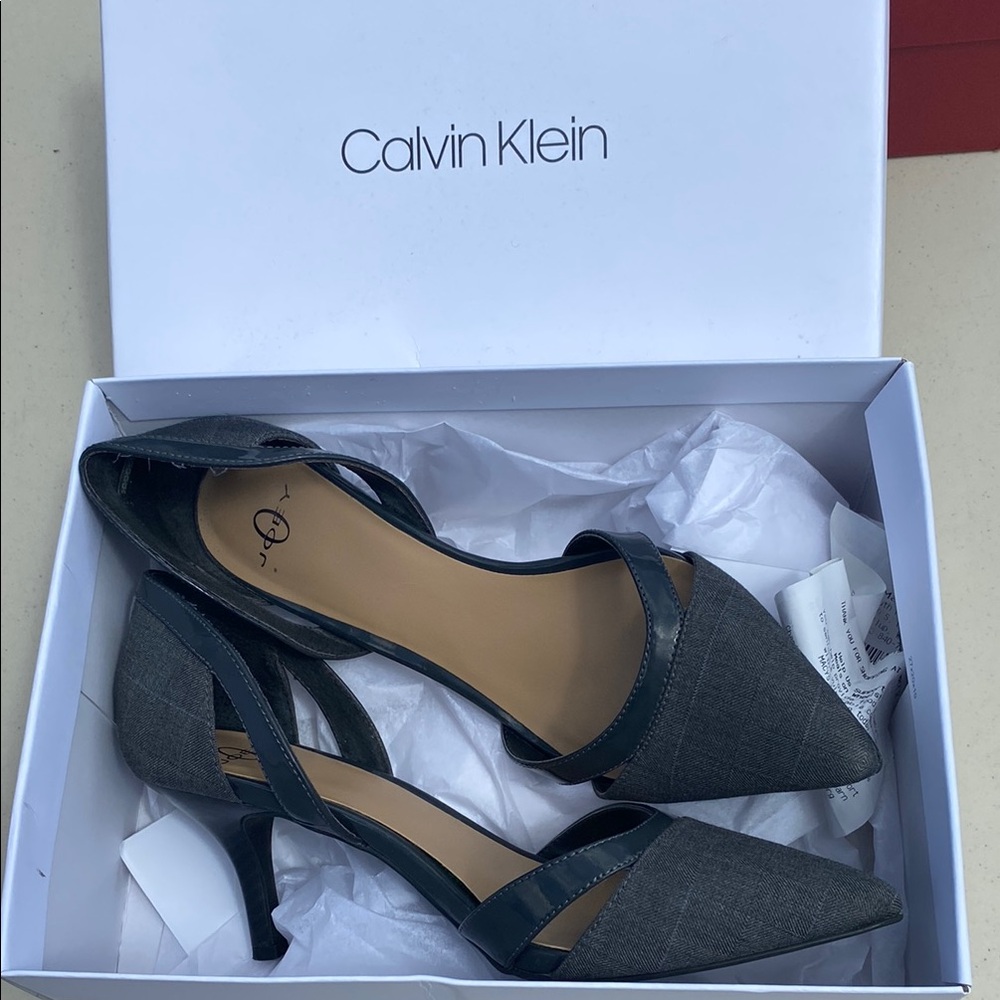 Calvin Klein Women's Black and Gray Heels